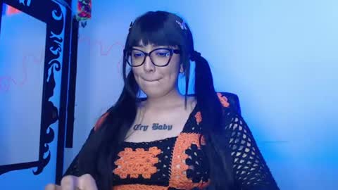Snapshot of sxdbxtch chatting on 23, 6, 2026 Alice Phantom online show from 23, 6, 2026