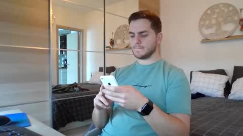 Snapshot of syl092 chatting on 9, 1, 2025 syl092 online show from 9, 1, 2025