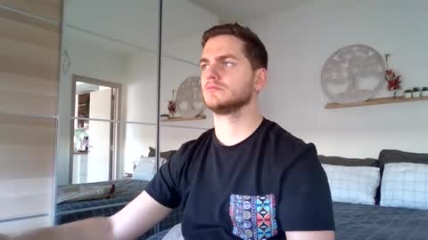 Snapshot of syl092 chatting on 13, 1, 2025 syl092 online show from 13, 1, 2025