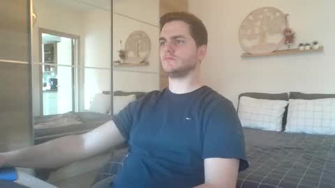 Snapshot of syl092 chatting on 3, 2, 2025 syl092 online show from 3, 2, 2025