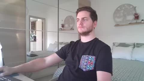 Snapshot of syl092 chatting on 23, 2, 2025 syl092 online show from 23, 2, 2025