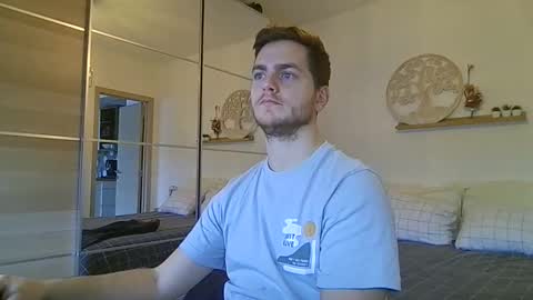 Snapshot of syl092 chatting on 12, 1, 2026 syl092 online show from 12, 1, 2026