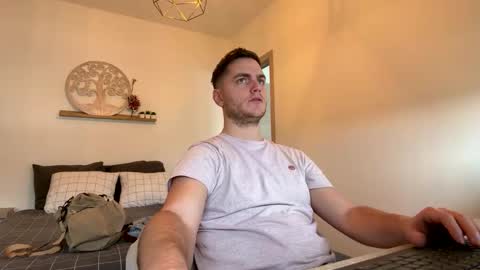 Snapshot of syl092 chatting on 12, 2, 2026 syl092 online show from 12, 2, 2026