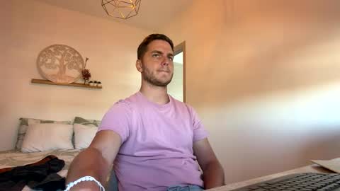 Snapshot of syl092 chatting on 2, 3, 2026 syl092 online show from 2, 3, 2026