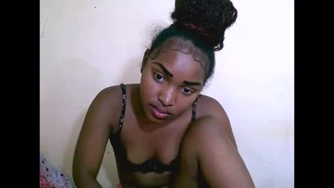 sylviasexy27 online show from 16, 12, 2024