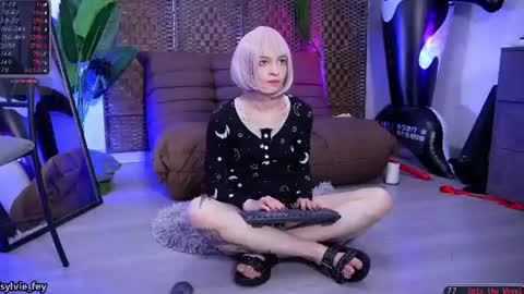 Snapshot of sylvie_fey chatting on 20, 7, 2026 Sylvie online show from 20, 7, 2026