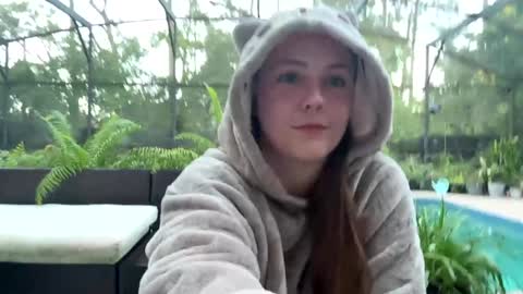 Jennah online show from 12, 10, 2025