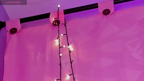 Snapshot of t4mmy_ chatting on 2, 3, 2025 t4mmy_ online show from 2, 3, 2025