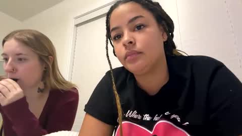 t_princess_t online show from 16, 12, 2024