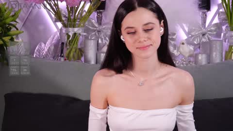 TAANNI online show from 1, 2, 2025