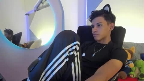 Snapshot of tachi00 chatting on 23, 2, 2026 Tashi00 online show from 23, 2, 2026