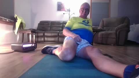 tacrunner66_ online show from 14, 10, 2025