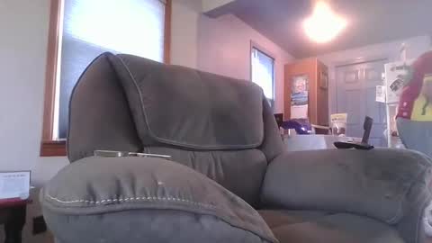 tacrunner66_ online show from 10, 4, 2026