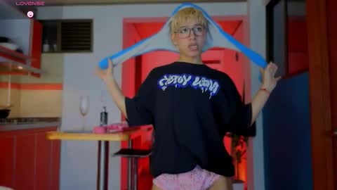 Snapshot of taichi_bluy chatting on 6, 1, 2026 taichi online show from 6, 1, 2026