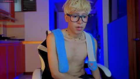 Snapshot of taichi_bluy chatting on 3, 2, 2026 taichi online show from 3, 2, 2026