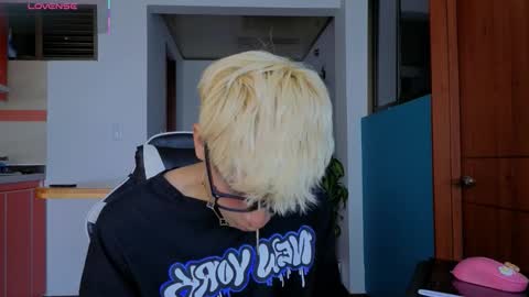 Snapshot of taichi_bluy chatting on 10, 2, 2026 taichi online show from 10, 2, 2026