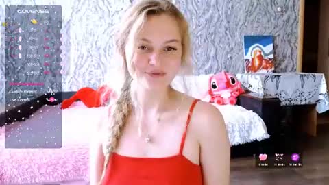 Snapshot of taissia_sweet chatting on 4, 8, 2026 Im Taya online show from 4, 8, 2026
