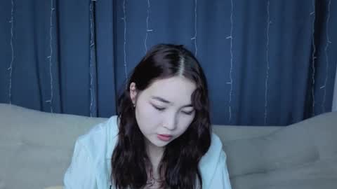 Soo Ying online show from 5, 12, 2025