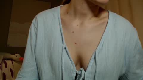  Kira  online show from 5, 2, 2025