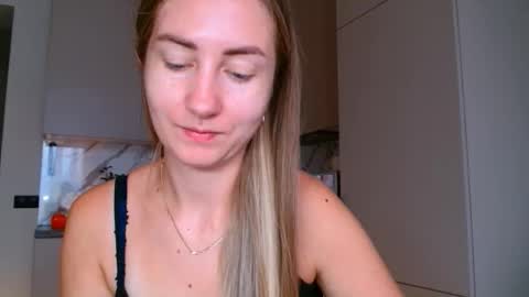  Kira  online show from 30, 10, 2025