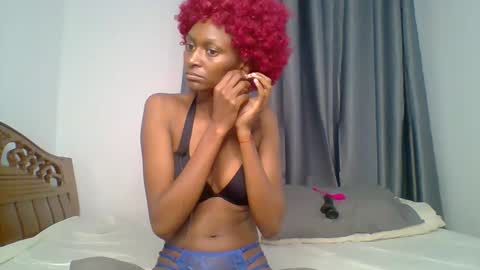 Snapshot of talisha_smiley chatting on 17, 5, 2026 talisha smiles online show from 17, 5, 2026