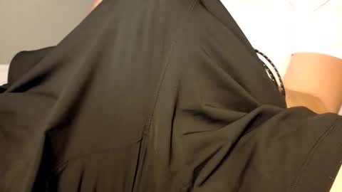 Snapshot of tall_big_cock chatting on 24, 10, 2025 tall_big_cock online show from 24, 10, 2025