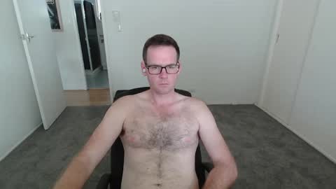 tallaussiedaddy online show from 3, 5, 2026