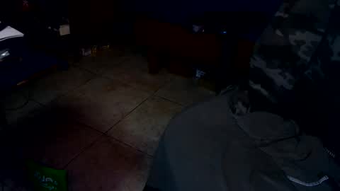 talltannhandsome online show from 12, 4, 2026