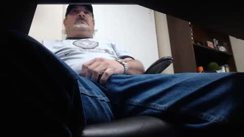 Snapshot of talltexxxan chatting on 5, 11, 2025 talltexxxan online show from 5, 11, 2025