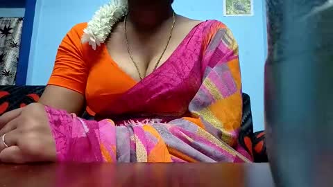 Snapshot of tamilmadhi520 chatting on 20, 4, 2026 tamilmadhi520 online show from 20, 4, 2026