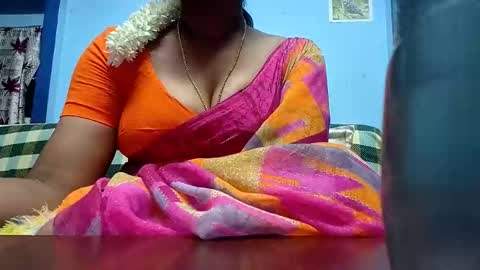 Snapshot of tamilmadhi520 chatting on 26, 5, 2026 tamilmadhi520 online show from 26, 5, 2026