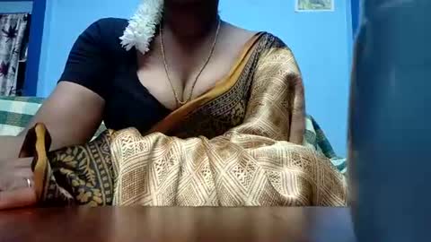 Snapshot of tamilmadhi520 chatting on 18, 7, 2026 tamilmadhi520 online show from 18, 7, 2026