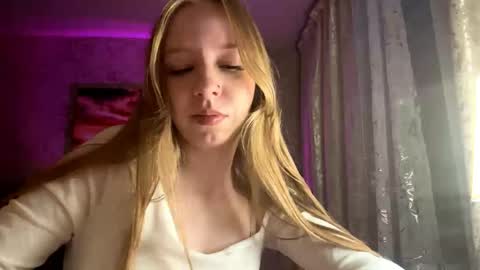 Snapshot of tammiglembocki chatting on 21, 5, 2026 Jenny online show from 21, 5, 2026