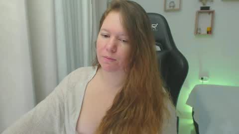 Snapshot of tamy_shine87 chatting on 3, 3, 2025 Im Samy online show from 3, 3, 2025