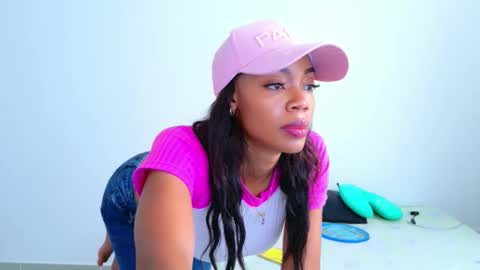 Snapshot of tamylynn05 chatting on 4, 6, 2026 tamylynn online show from 4, 6, 2026