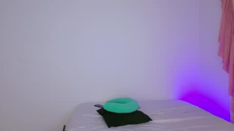 Snapshot of tamylynn05 chatting on 20, 6, 2026 tamylynn online show from 20, 6, 2026