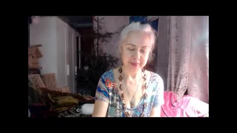 Milena online show from 12, 10, 2025