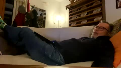 Dominique online show from 27, 1, 2025