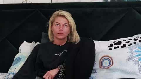 tanyaGrey online show from 23, 4, 2026