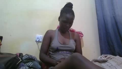 Snapshot of tashacute20 chatting on 6, 4, 2026 tashacute20 online show from 6, 4, 2026