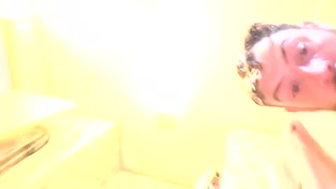 Snapshot of tasteyouwet chatting on 20, 11, 2025 tasteyouwet online show from 20, 11, 2025