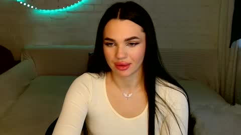 tasty_babyy online show from 10, 11, 2025