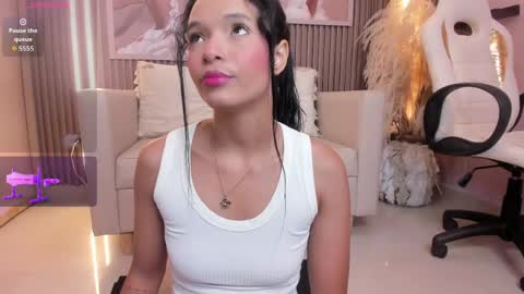 Snapshot of tasty_desires chatting on 20, 5, 2026 TATIS online show from 20, 5, 2026