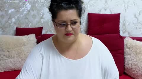 Clau online show from 23, 9, 2025