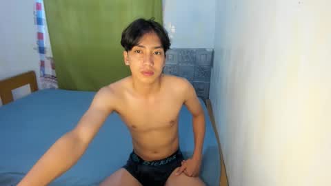 Snapshot of tastylicious_kim chatting on 4, 2, 2026 Ask me online show from 4, 2, 2026