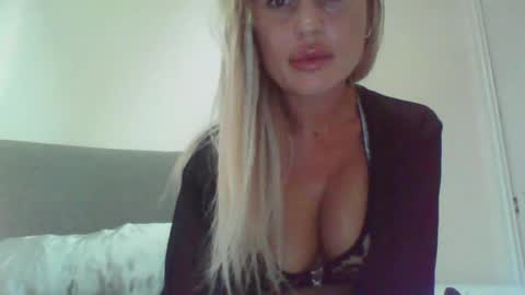 tatiana19988 online show from 25, 7, 2026