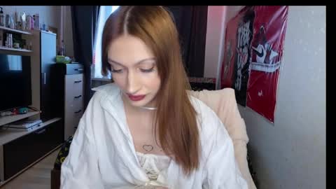 tatika_williams online show from 25, 4, 2026