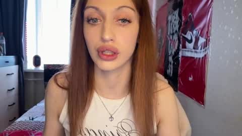 Snapshot of tatika_williams chatting on 28, 4, 2026 tatika_williams online show from 28, 4, 2026