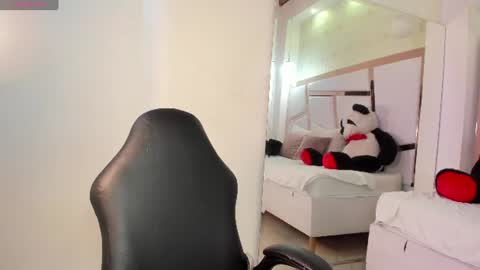 Snapshot of tatikanyx chatting on 26, 6, 2026 tatikanyx online show from 26, 6, 2026