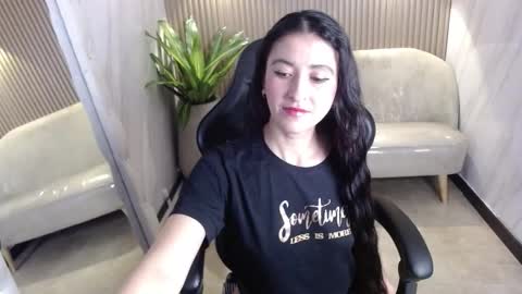 Snapshot of tatiscelis_tf chatting on 26, 11, 2025 TATIS online show from 26, 11, 2025